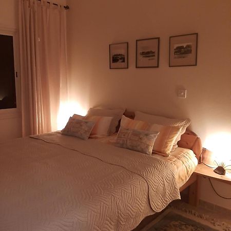 Paphos Limnaria Deluxe Maisonette מראה חיצוני תמונה