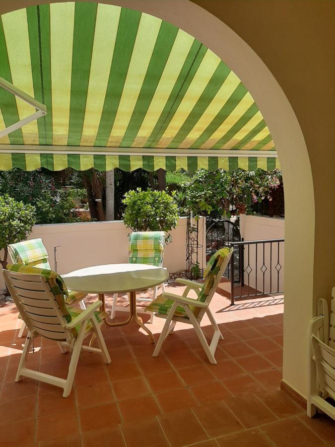 Paphos Limnaria Deluxe Maisonette מראה חיצוני תמונה