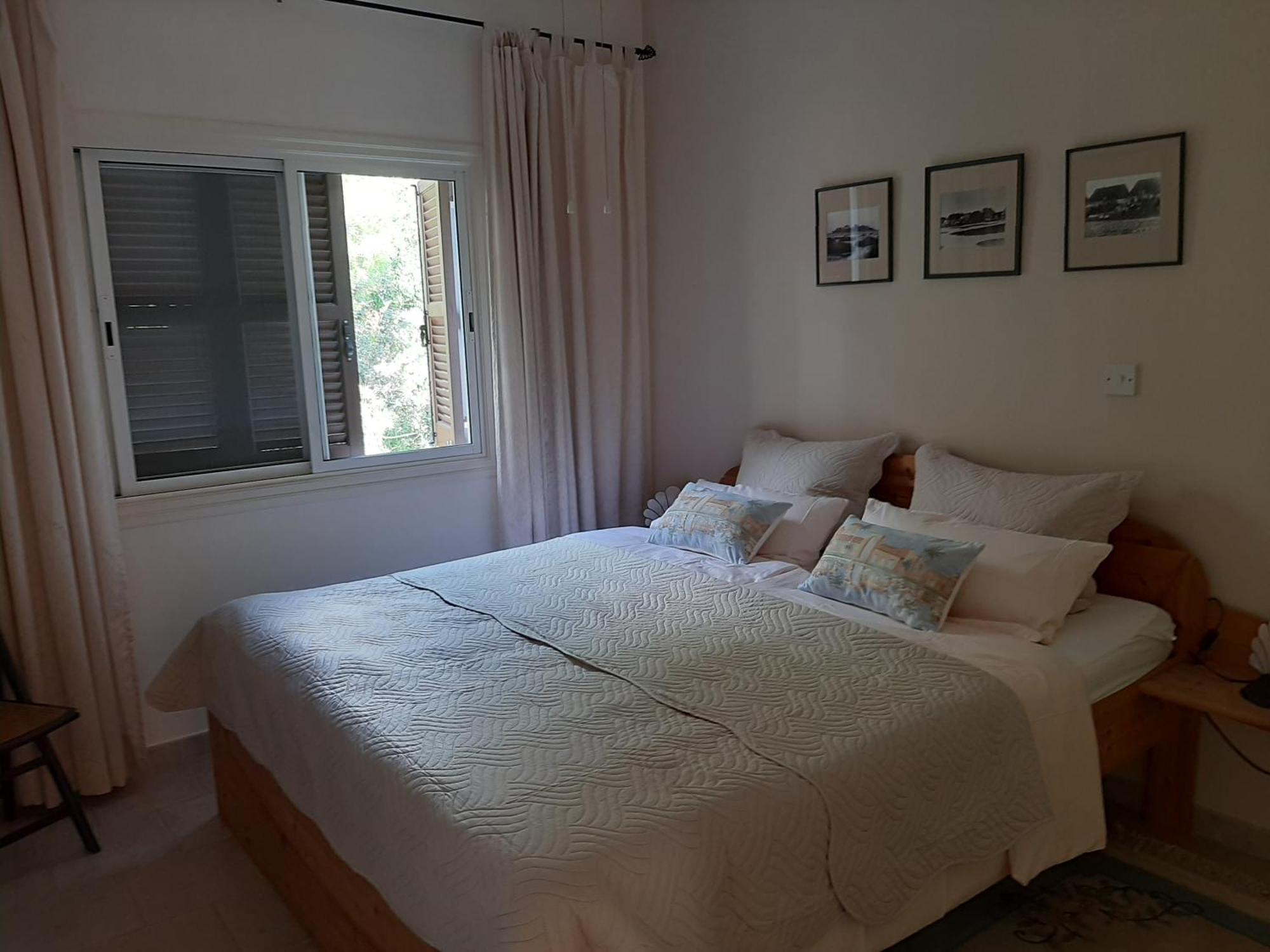 הוילה Paphos Limnaria Deluxe Maisonette מראה חיצוני תמונה